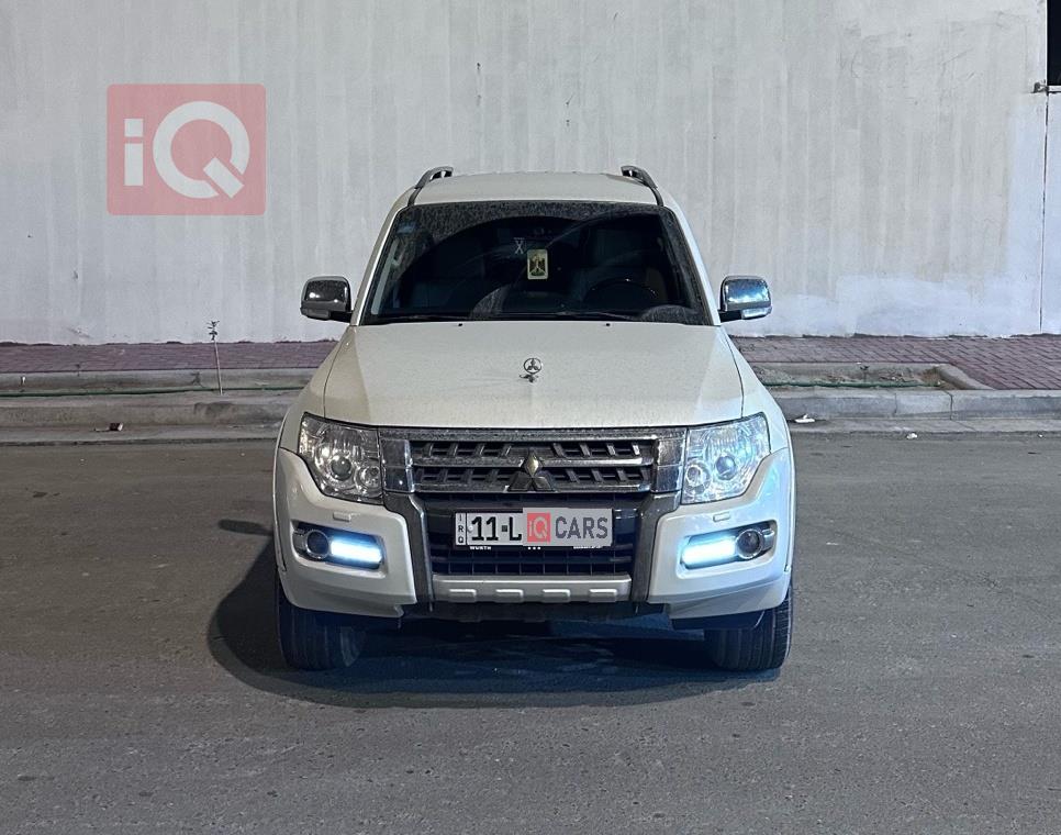 ميتسوبيشي باجيرو